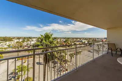 Image de # 503 Madeira Norte Condo: 2 Br / 1. 5 Ba Ă Madeira Beach, pour 4 personnes