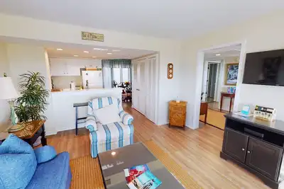 Image de Incroyable unité au 1er étage face à l'oc�����an avec de belles vues à l'intérieur de Wild Dunes