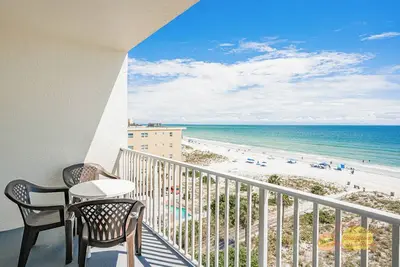 Image de Sea Breeze 602: 2 Br / 2 Ba condo Madeira Beach, pour 6 personnes