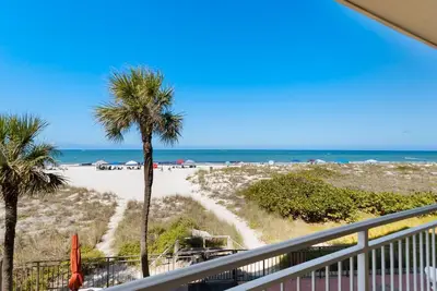 Image de # 111 Madeira Norte Condo: 2 Br / 1. 5 Ba à Madeira Beach, pour 4 personnes