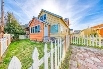 Image de Triplex adapté aux chiens (3 appartements privés) - à quelques pas de la plage et de la ville!