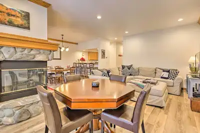 Image de Luxury Incline Village Townhouse - Emplacement idéal!