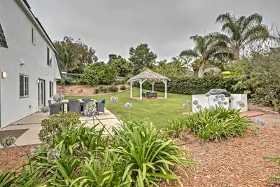 Image de Immaculate Oceanside House w \/ Gazebo - Près de la plage!