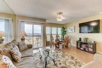Image de Surfside Six E, 2 chambres, face à l'océan, 6 couchages, Internet sans fil