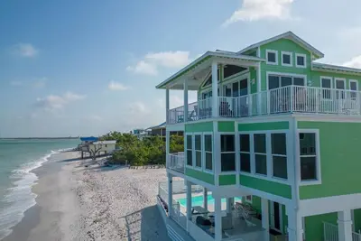 Image de Dazzling Beachfront Home Piscine PRIVÉE Et Vue Imprenable Sur Le Golfe