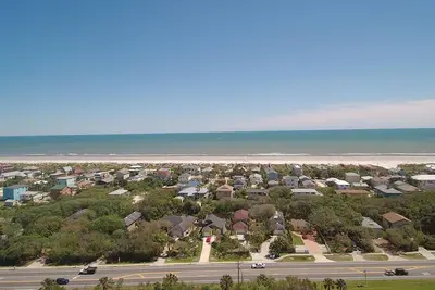 Image de Blue Horizon, 3 chambres, 2 salles de bain, piscine maison, très proche de la plage \/ parc, Wifi