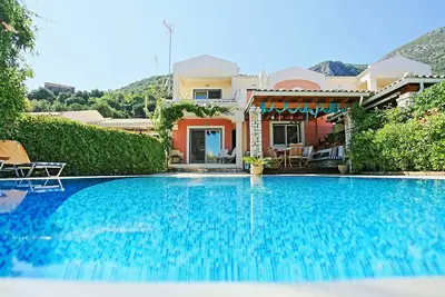 Image de Beach Villa Blue - Maison en bord de mer à Corfou, Grèce