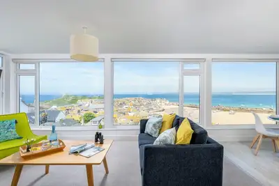 Image de Sea Spirit with best views panoramic of St Ives ever! Within walking distance of heart of St Ives and beaches. Allocated parking. Free WiFi.