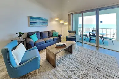 Image de 663 Cinnamon Beach, 3 chambres, 8 couchages, Front de mer, 2 piscines, Animaux acceptés