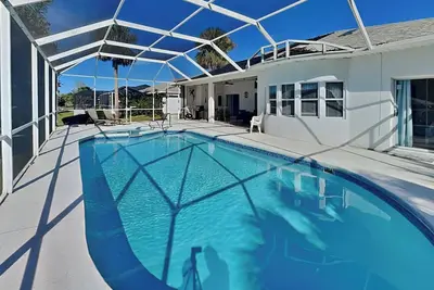 Image de Eau fraîche, 3 chambres, 7 couchages, piscine privée, Animaux acceptés, WiFi