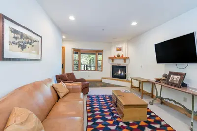 Image de Cozy Condo 1 Chambre avec des équipements étonnants