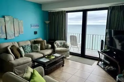 Image de Spacieuse Avec Grande Suite Chambre En Famille Friendly Garden City Sc