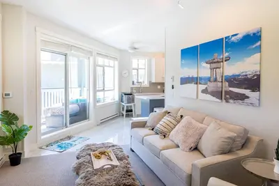 Image de Vues panoramiques de cette magnifique propriété de 2 chambres - Emplacement du village!