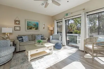 Image de Rénové 2 Lit / 2. 5 Bath Pet Friendly Villa, Vélos gratuits, Tennis, Piscine 82ob