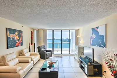 Image de Condo à Miami avec vue sur la baie de Biscayne!