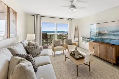 Image de ** front de mer Direct avec A + vues - Grand 3 Br avec 2 balcons face à l'océan **
