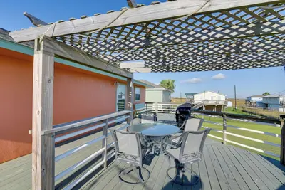 Image de 3br Surfside Beach House w / Sunset Views!