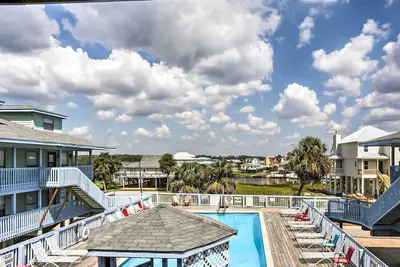 Image de Condo confortable Gulf Shores Ă quelques pas de la cĂ´te!
