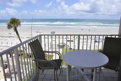Image de Unité Direct Ocean Front \/ Corner! NoDriveBeach de New Smyrna! !