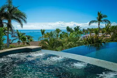 5 Br Casa Ocean View avec piscine chauffée, WiFi, A / C, Fire Pit + Plus!