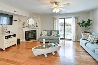 Image de Brigantine Townhome près des plages et des casinos Ac
