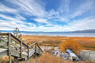 Image de South Lake Tahoe Lake House, promenade de 3 blocs jusqu'Ă la rive