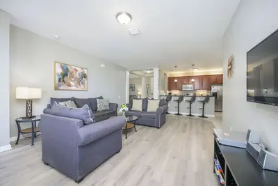 Image de 3 chambres 2 salles de bain Premium Lakeview l 1004