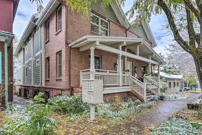 Image de Cozy Central Condo Glenwood Springs w / 2 ponts!