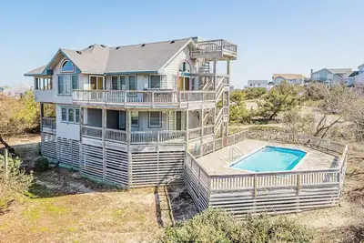 Image de D0474 République bananière. Piscine privée, Ocean & Sound View, linge de maison, WiFi!