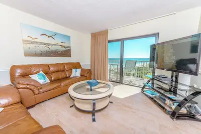 9e étage - Penthouse - Excellente vue sur l'océan