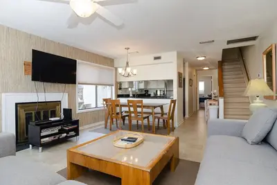 Image de Profitez des vacances relaxantes dans cette maison de ville oceanside
