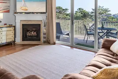 Image de Spacieux Condo 4 Br sur le lac de dune relaxant avec un tour gratuit en bateau ponton vers la plage