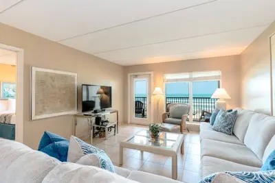 Image de Suntide Ii 403 - Vues sur l'océan à couper le souffle de Condo, terrains luxueux, accès direct à la plage