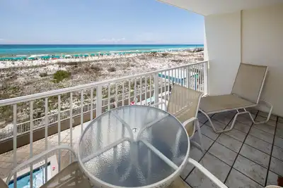 Image de Gulf Dunes 205: Condo Gulf Front animé et amusant avec service de plage, golf