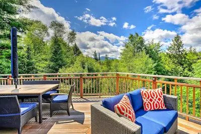Image de Stowe Home avec cuisine gastronomique + grande terrasse avec vue sur le mont