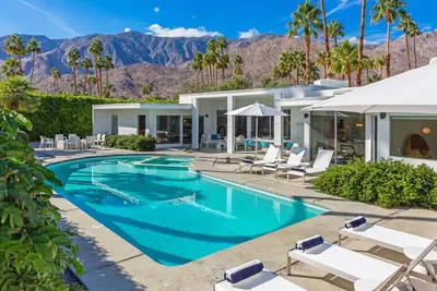 Image de Spero Estate - Spectaculaire villa exécutive de 5 chambres sur le rang du millionnaire!