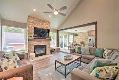 Image de Cottonwood Heights Townhome avec bain à remous privé!