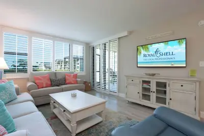 Image de Joliment décoré Condo 2 chambres. Caouanne Cay 371