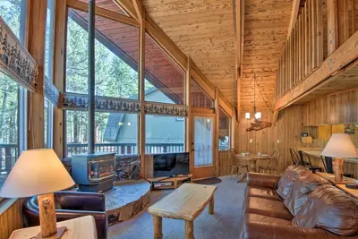 Image de Private Lake Lake Tahoe House 7 minutes à céleste!