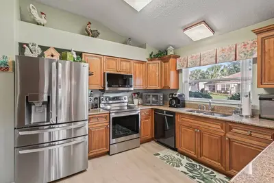 Image de Concepteur De 2 Chambres Avec Den The Villages Florida PRÈS De Spanish Springs