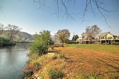 Image de Peaceful Reliance Cabin w \/ Deck sur la rivière Hiwassee!