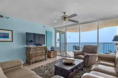 Image de Vues magnifiques sur le golfe et couchers de soleil! Destin Privé accès à la plage!