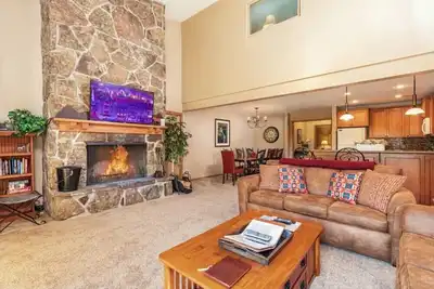Image de Timber Ridge 6: Teton Village - Grand Townhome - 14 personnes - �� pied des remontées mécaniques - Accès à la piscine et au spa