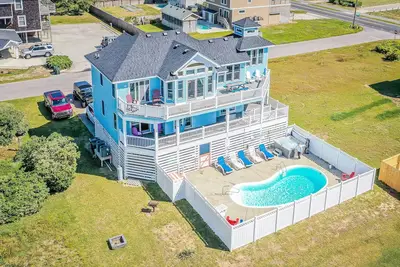 Image de K1116 La vie de Riley. Piscine, bain à remous, table de billard, foyer, vue sur l'océan!