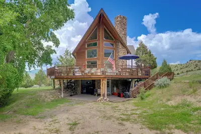 Image de Alder House w \/ vue sur la montagne - minutes Ă Ruby River!