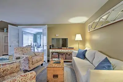 Image de Maison d'hôtes de charme Kennebunk près de la plage w \/ Ac!