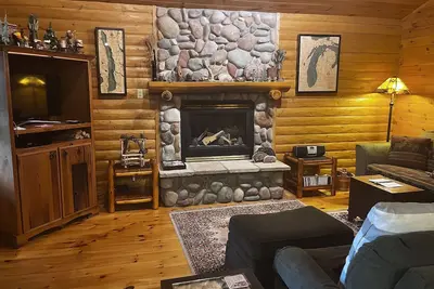 Loons Landing on Lake Bellaire-Log home-Bellaire