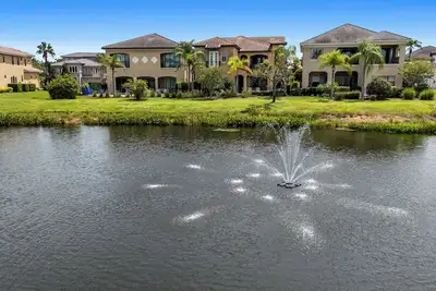 Image de Muirfield Elegance | Villa spacieuse avec vue sur le parcours de golf / l'eau, 4 suites