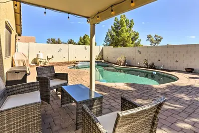Image de Maison surprise de charme avec jardin et piscine privée!