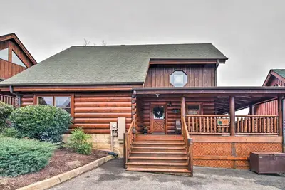'Cubbie's Cabin' 2br luxueux à Sevierville!